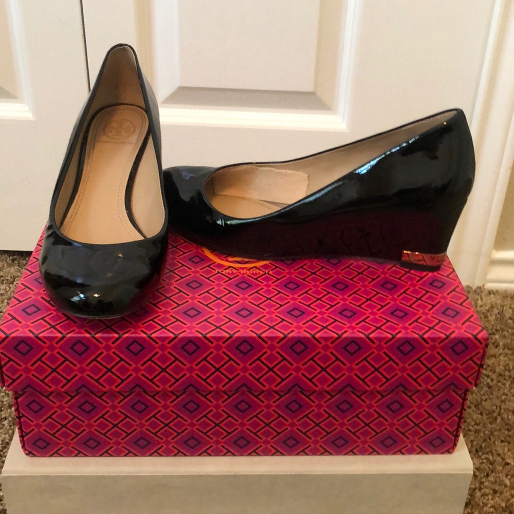 Tory Burch patent leather wedges